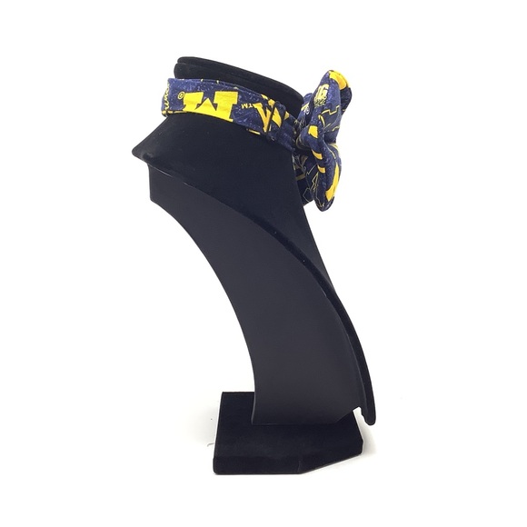 University of Michigan Handcrafted Bow Tie - 01 - Picture 4 of 13